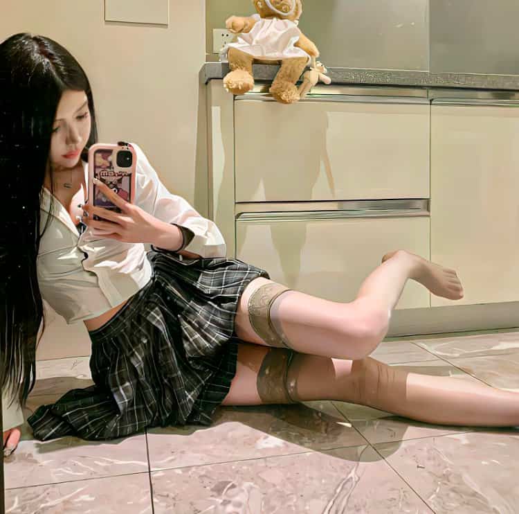 星空露营:在繁星下感受自然静谧