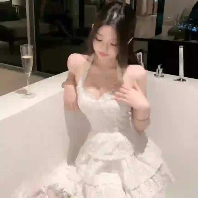 手工艺术:传统技艺的现代演绎